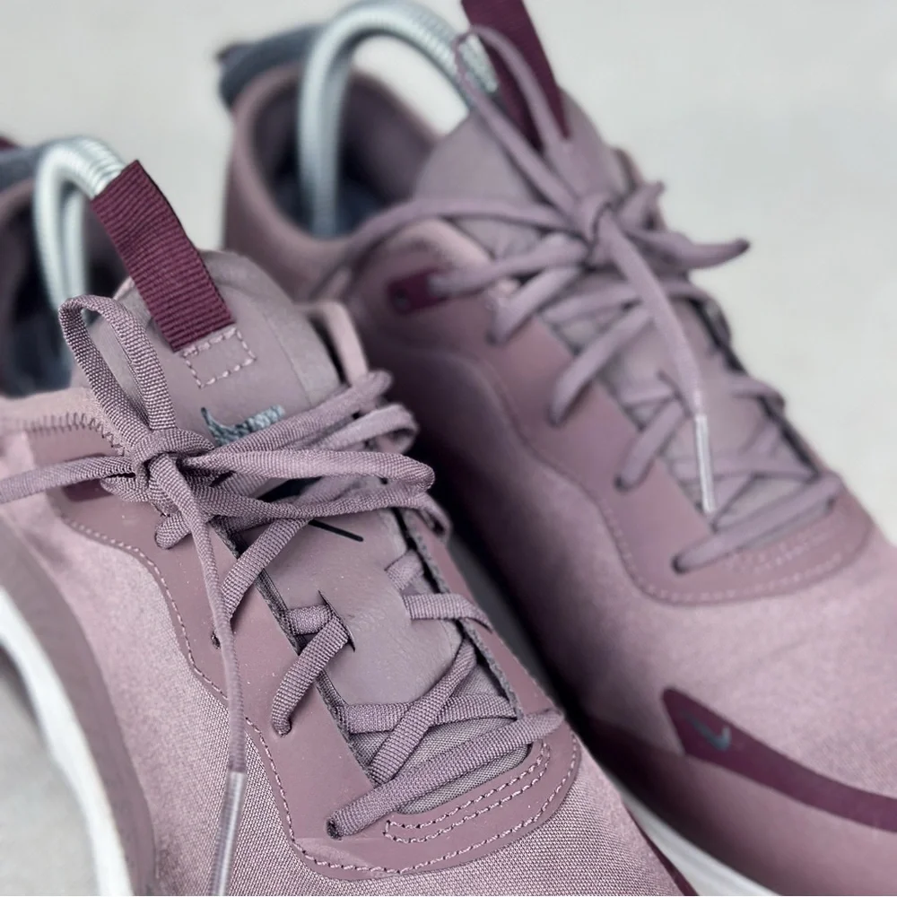 Nike Air Max Dia Women's Shoes Size 8 Color: Plum Eclipse/Black - Picture 8 of 13